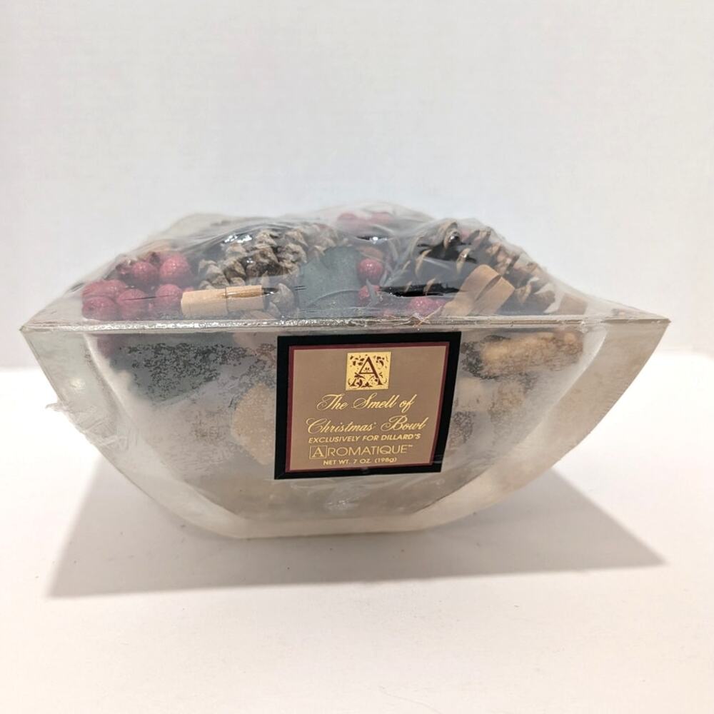 Vtg Aromatique's "The Smell of Christmas" Potpourri w/Glass Bowl Sealed HTF
